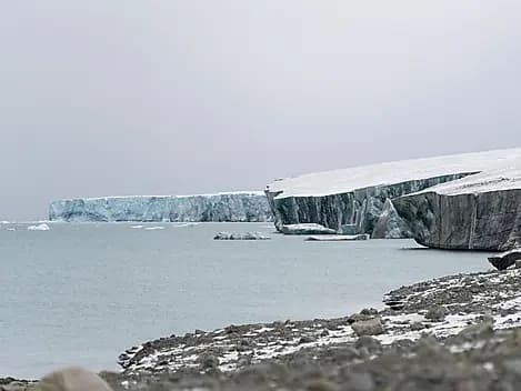 6 Sept 26 - Queen Harbour, Nunavut