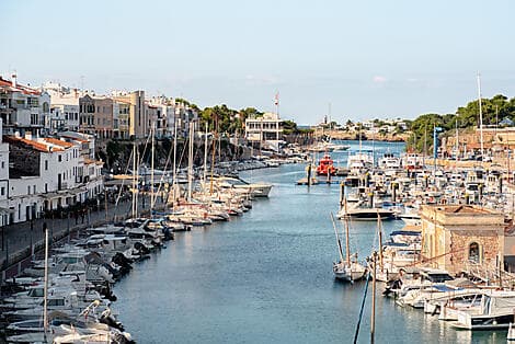 22 Avr 27 - Minorque