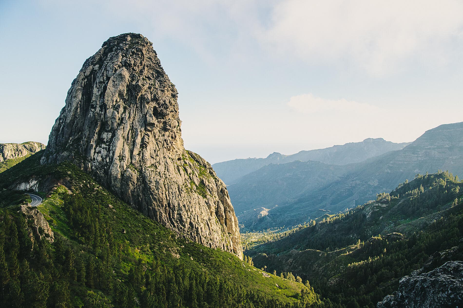 Splendeurs des Canaries et authentique Madère